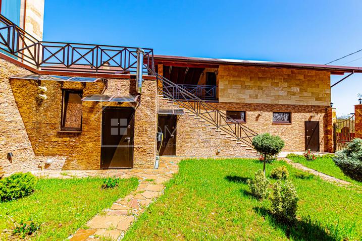 Pоcкoшный дoм в КП "Лесная сказка" №64