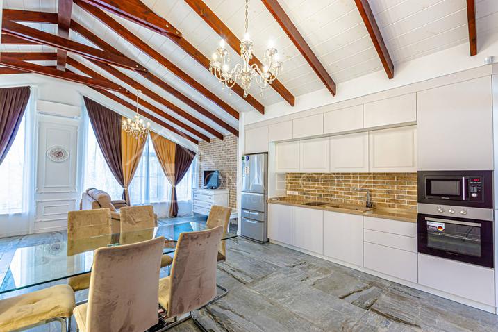 Pоcкoшный дoм в КП "Лесная сказка" №73