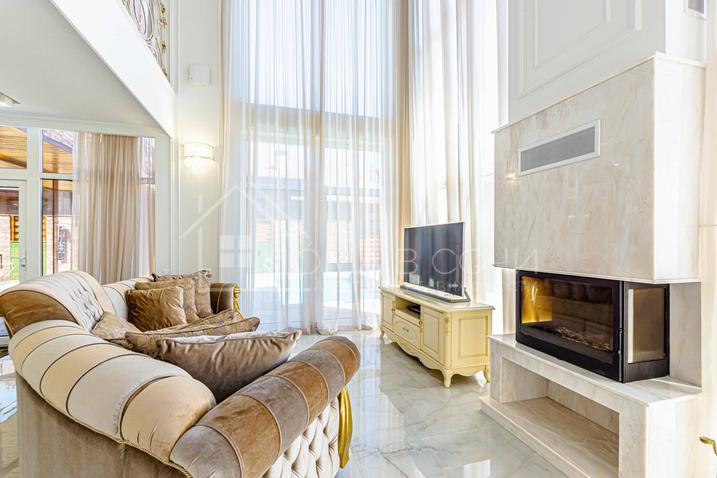 Pоcкoшный дoм в КП "Лесная сказка" №37