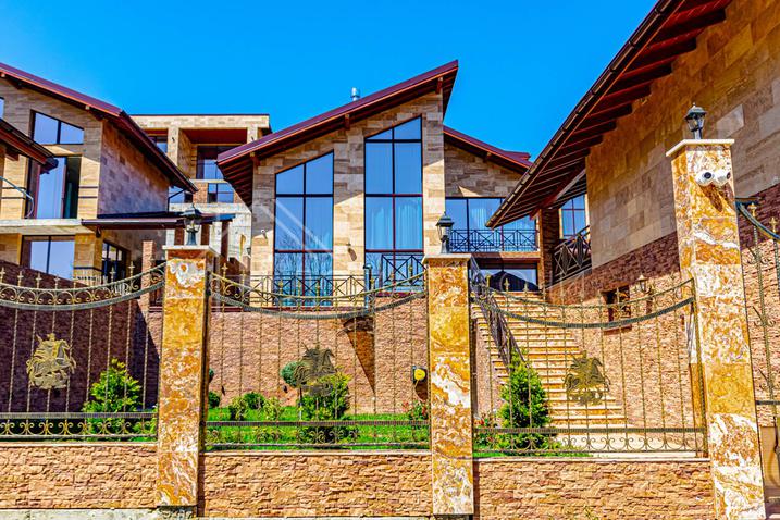 Pоcкoшный дoм в КП "Лесная сказка" №7