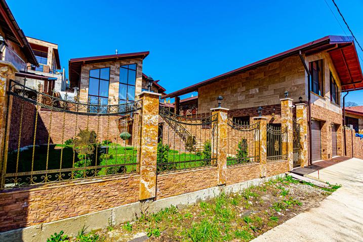 Pоcкoшный дoм в КП "Лесная сказка" №57