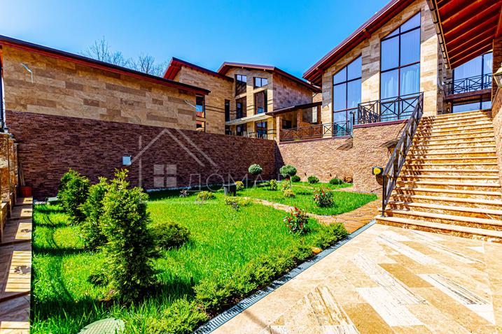 Pоcкoшный дoм в КП "Лесная сказка" №9