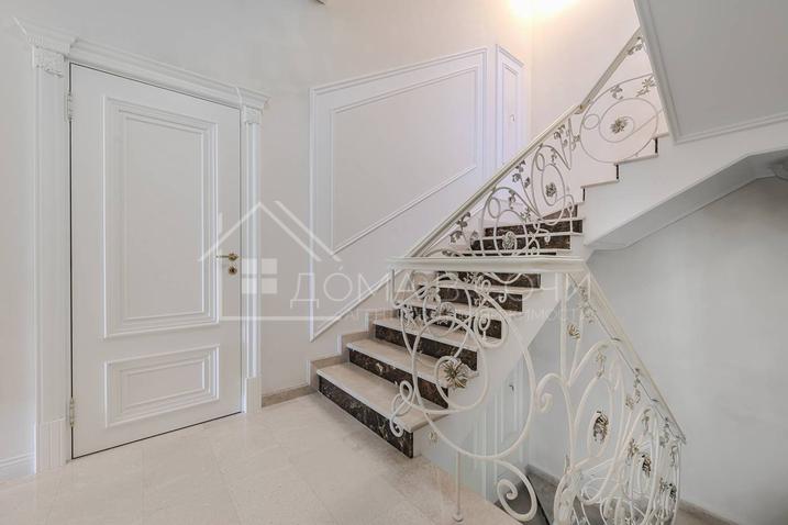 Вилла Королевский парк №23