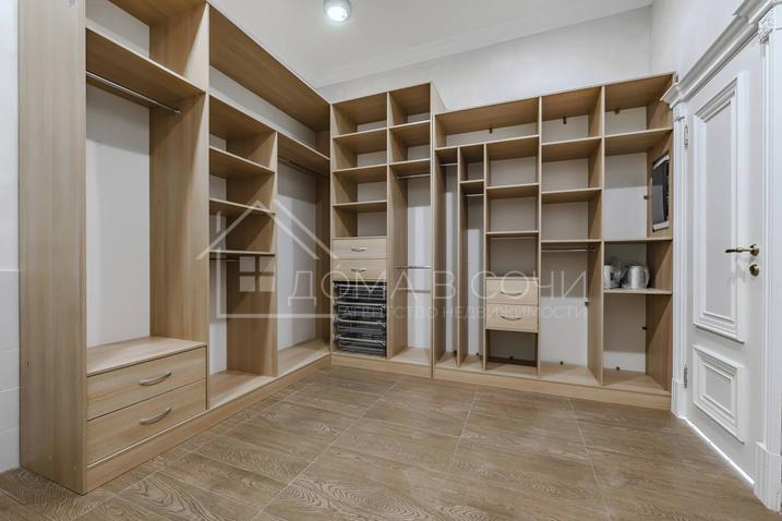 Вилла Королевский парк №21