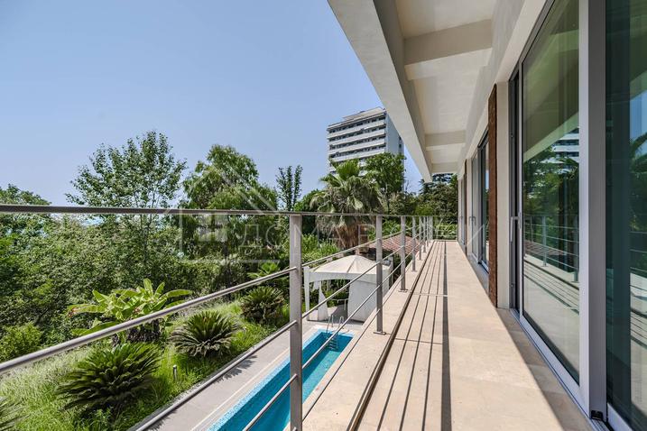 Вилла Королевский парк №31