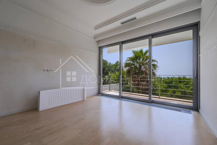 Вилла Королевский парк №33