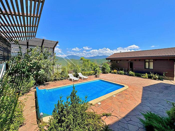 Шале с видом на горы №46