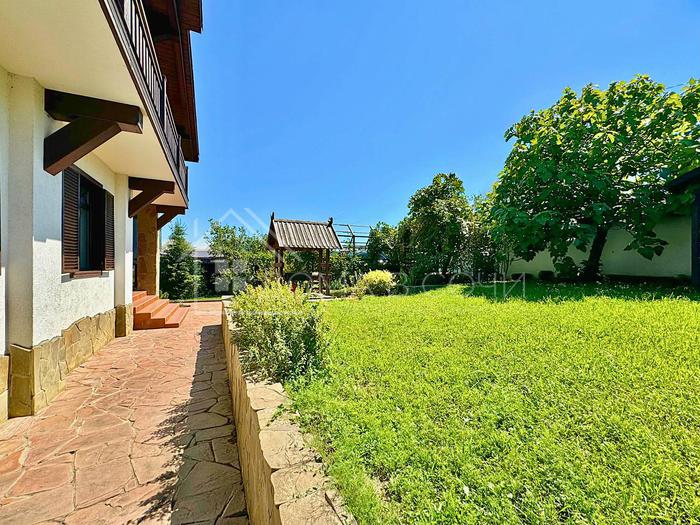 Шале с видом на горы №41