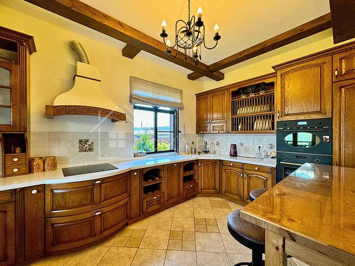 Шале с видом на горы №24