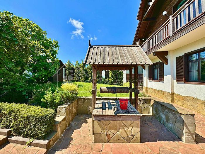 Шале с видом на горы №39