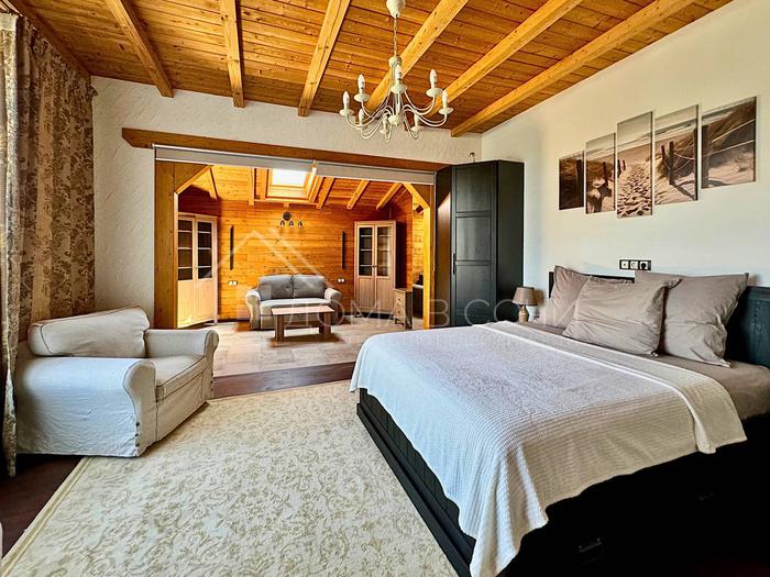 Шале с видом на горы №13