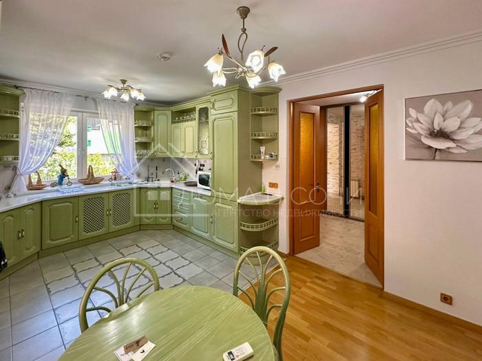 Шале на большом участке №33