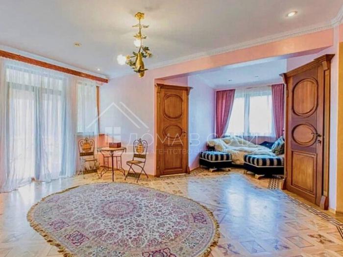 Особняк на большом участке №10