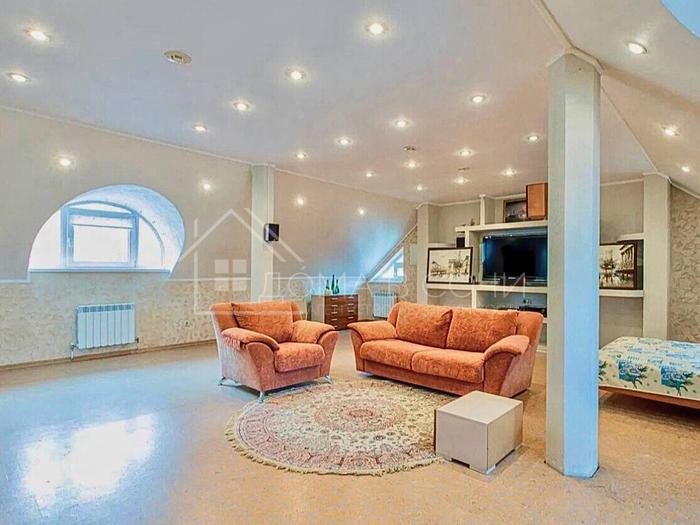 Особняк на большом участке №9