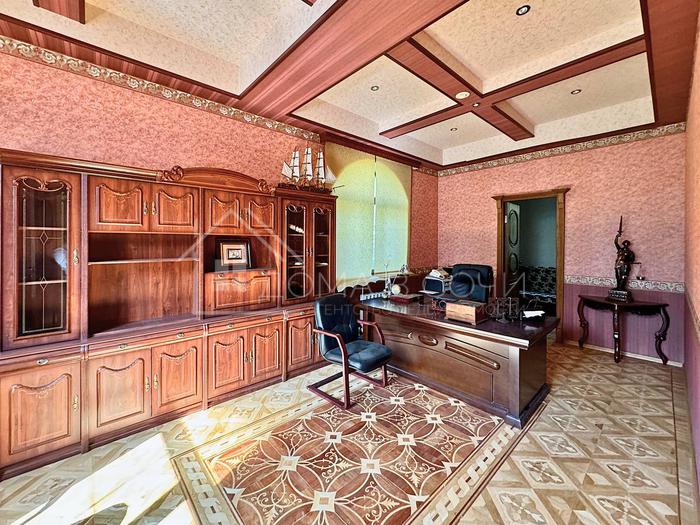 Особняк на большом участке №22