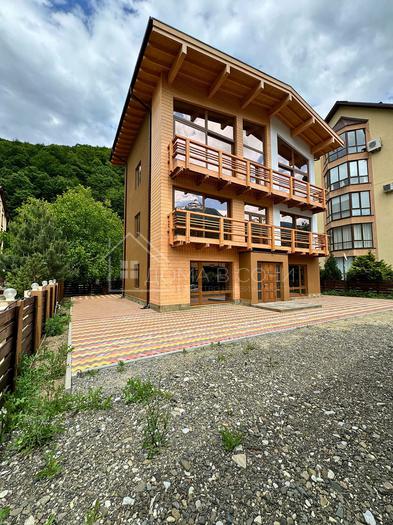 Шале на горнолыжном курорте №32