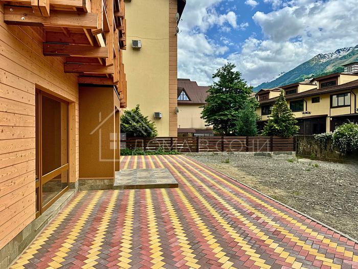 Шале на горнолыжном курорте №3