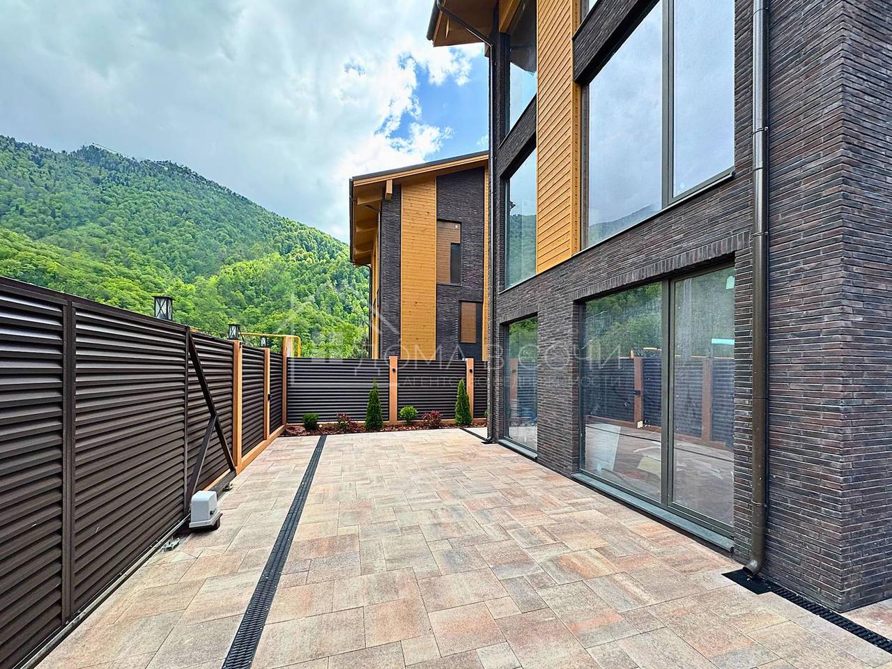 Шале в поселке Красная Поляна №21