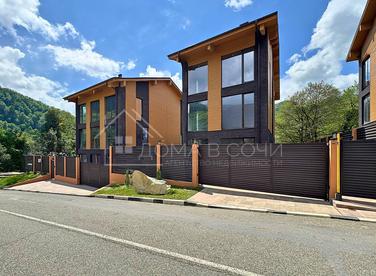 Шале в поселке Красная Поляна №2