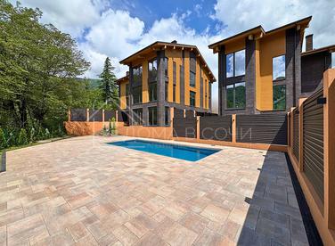 Шале в поселке Красная Поляна №3