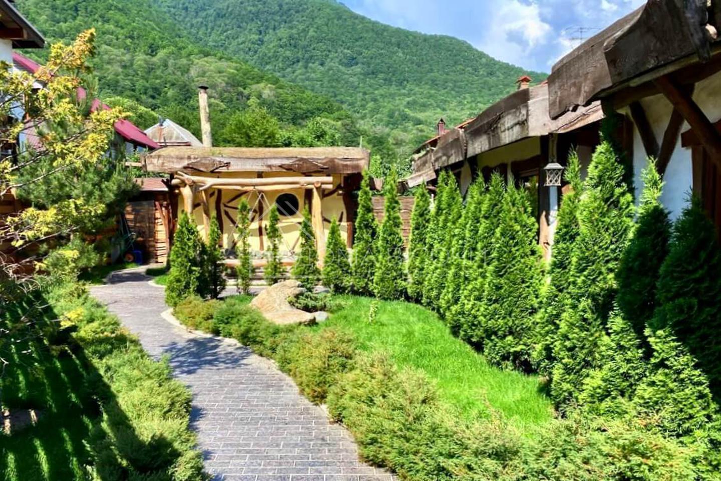 Комплекс из 3-х домов в стиле шале №16