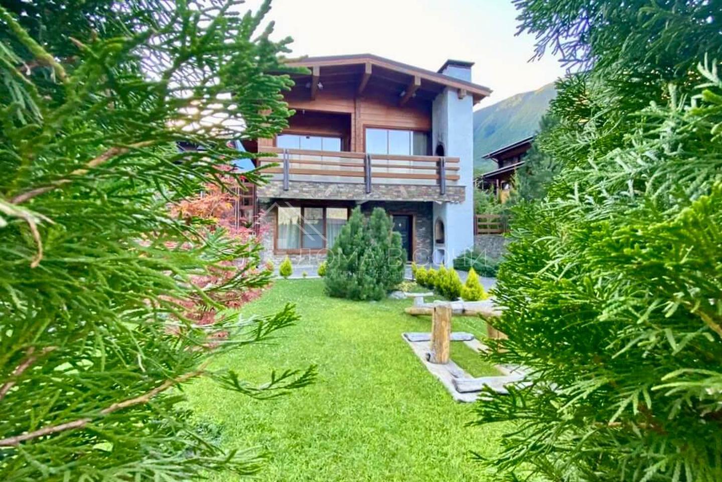 Комплекс из 3-х домов в стиле шале №86