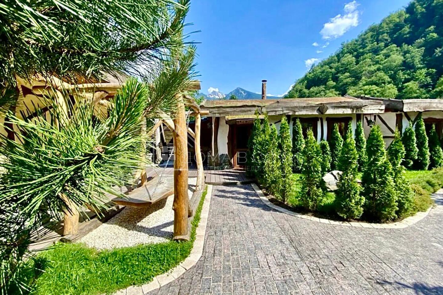 Комплекс из 3-х домов в стиле шале №81