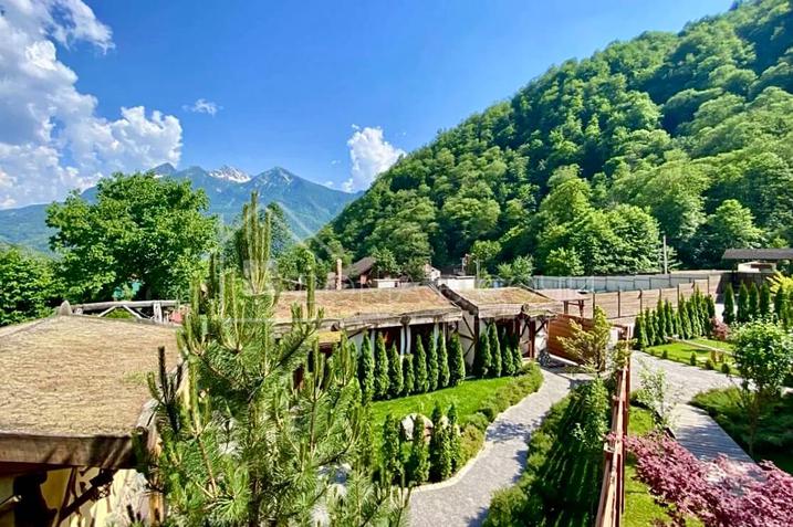 Комплекс из 3-х домов в стиле шале №80