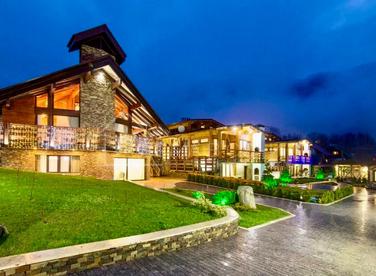 Комплекс из 3-х домов в стиле шале №1