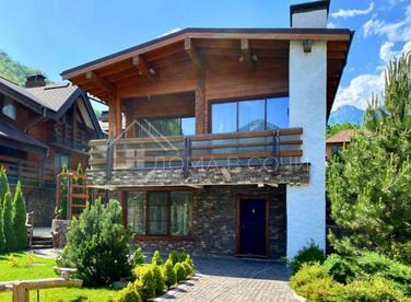 Комплекс из 3-х домов в стиле шале №4