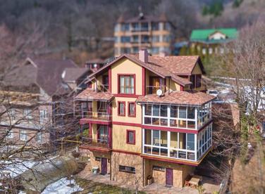 Шале в поселке Красная Поляна №1