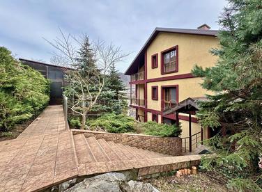 Шале в поселке Красная Поляна №3