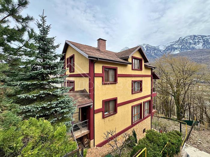 Шале в поселке Красная Поляна №11