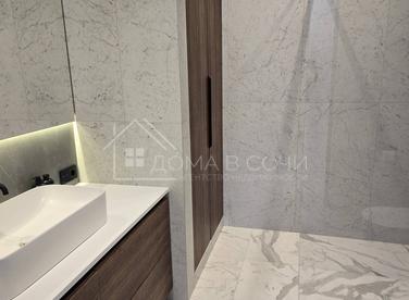 Дом 250 м² на участке 6 соток №3