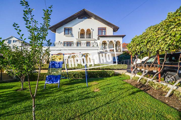 Роскошный особняк в средиземноморском стиле у моря №4