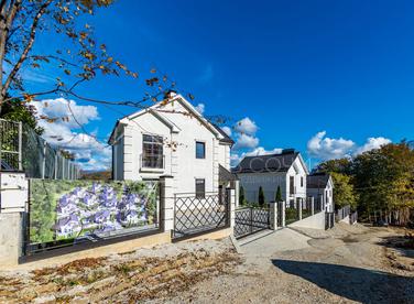 Дом в коттеджном поселке с видом на горы №3