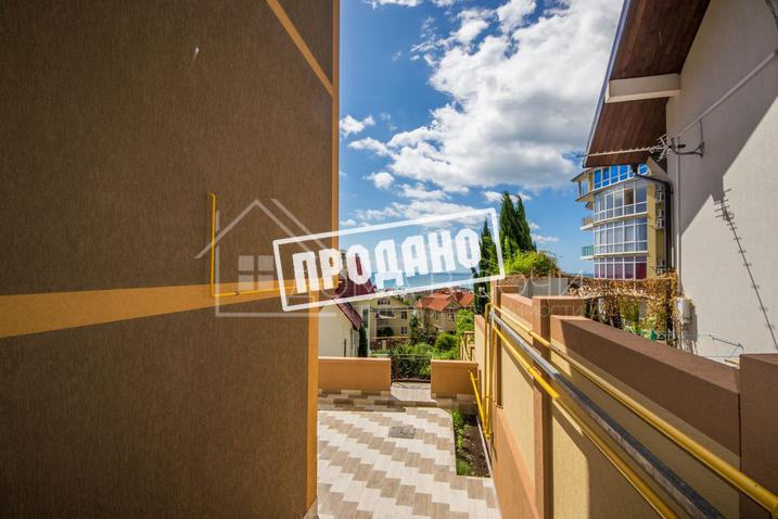 Коттедж с бассейном в Адлере №4