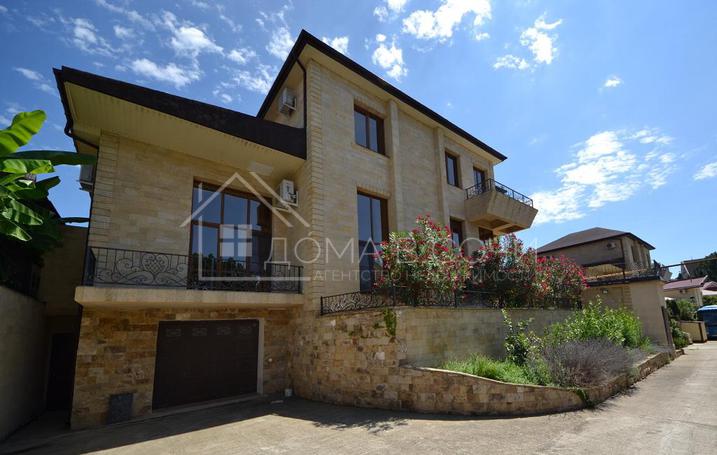 Дом в средиземноморском стиле №1