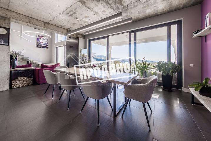 Современная вилла с бассейном №18