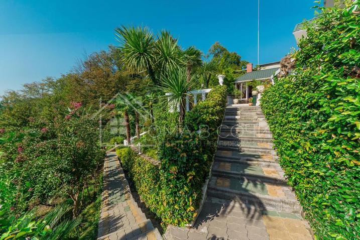 Вилла на 25 сотках с 12 метровым бассейном №2