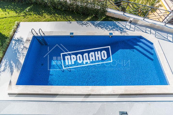 Коттедж с видом на море в стиле Райта №18