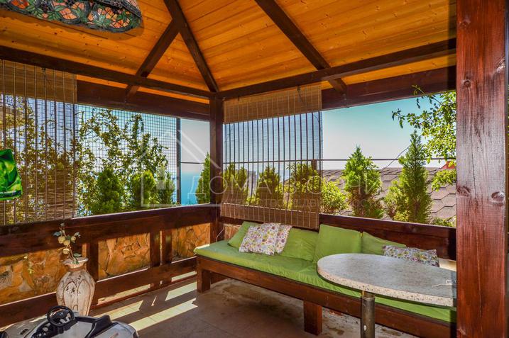 Элитное домовладение с классическим ремонтом и видом на море №16