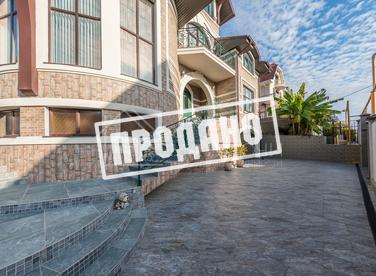 Архитектурный особняк на Старой Мельнице №3