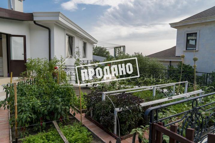 Резиденция в поселке премиум класса №72