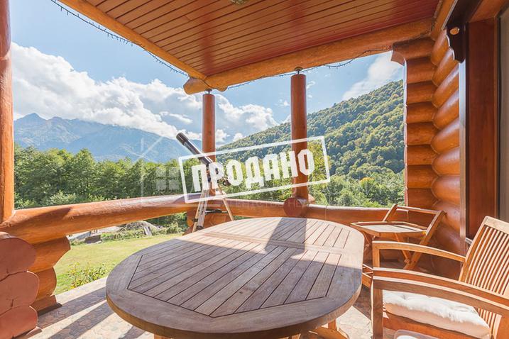 Эксклюзивный деревянный дом ручной рубки на Красной Поляне №31