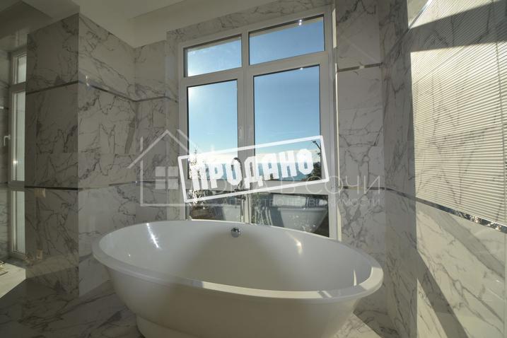 Белоснежный особняк у моря №25