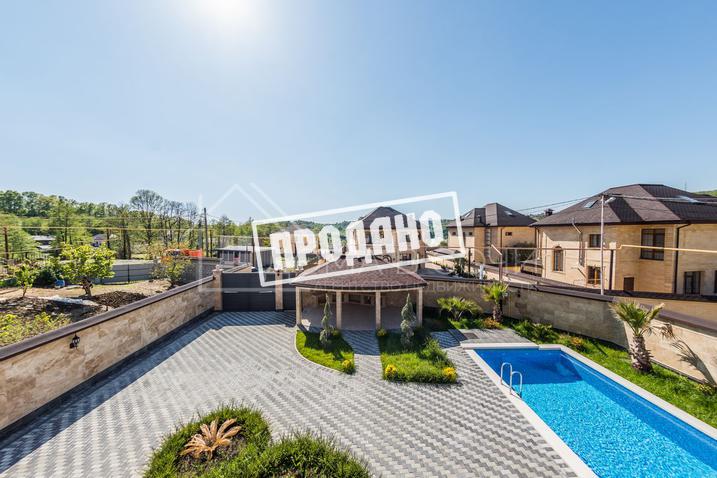 Домовладение в коттеджном городке, с ремонтом №16