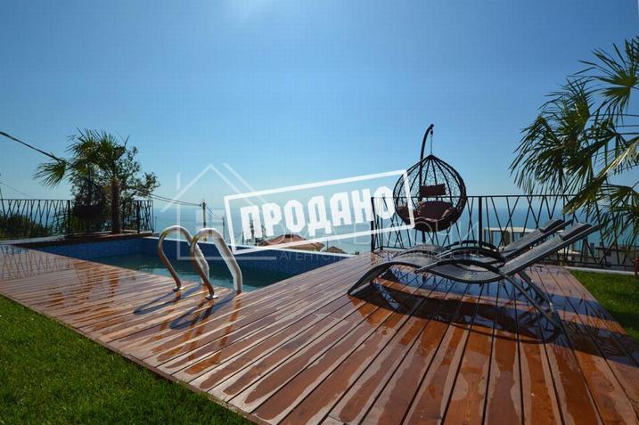 Коттедж с видом на море №5