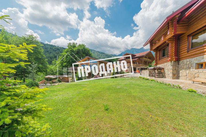 Эксклюзивный деревянный дом ручной рубки на Красной Поляне №7