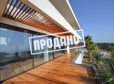 Белоснежная вилла в Хосте №1